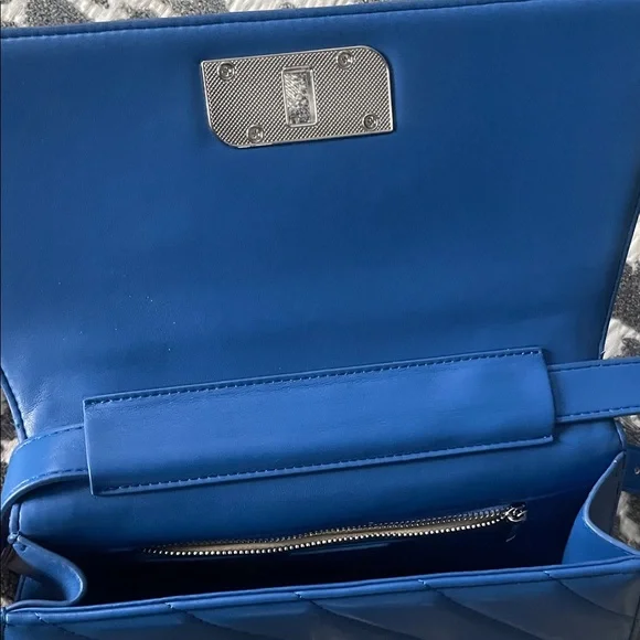 JW PEI Blue Quilted Purse / Clutch Elsa Front Flap Crossbody Bag - Picture 12 of 16